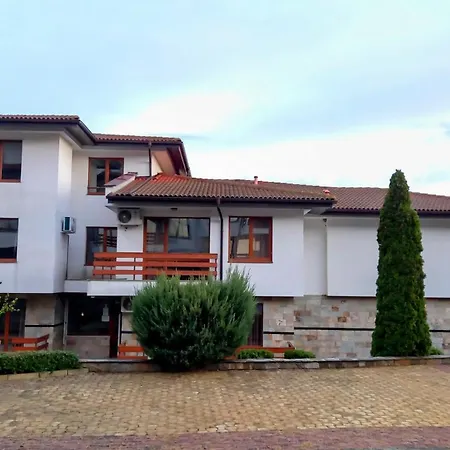 Apartman Hills View