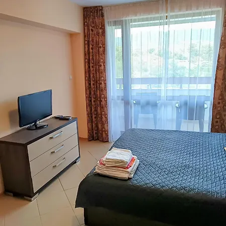 Hills View Apartman