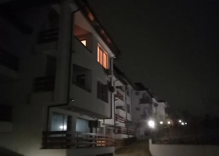 Hills View Slantchev Briag